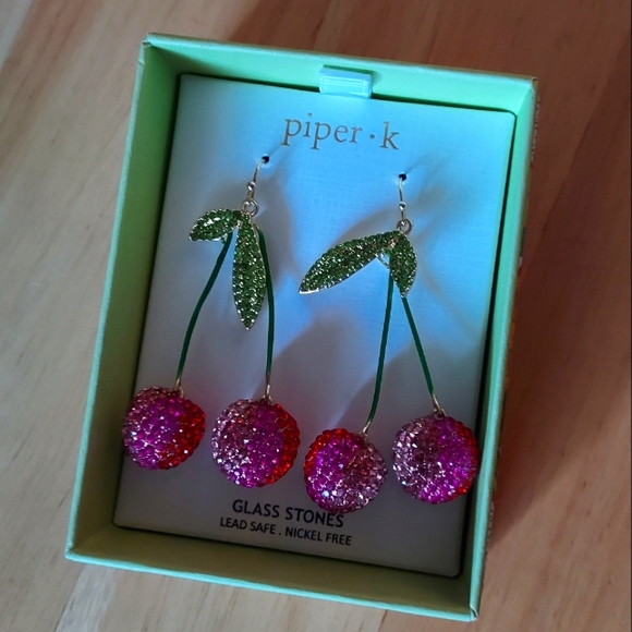 ***NIB*** Piper K Sparkling Crystal Cherries dangle earrings. - Picture 1 of 6